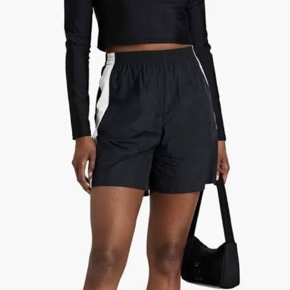 Rag and bone penn shorts in black
